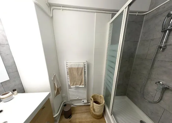 Scandichic Equipe Centre-gare-rives-clinique A Pied * カーン