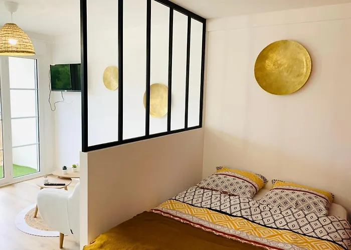 Scandichic Equipe Centre-gare-rives-clinique A Pied * カーン